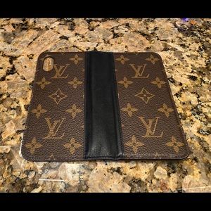 Louis Vuitton iPhone X folio